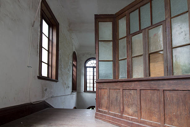 istock Guangzhou shameen old building 613689990