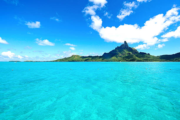 istock Bora Bora Tahiti Mount Otemanu 613697084
