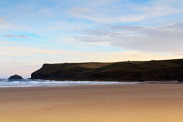 istock Early morning view over the beach at Polzeath 613782812