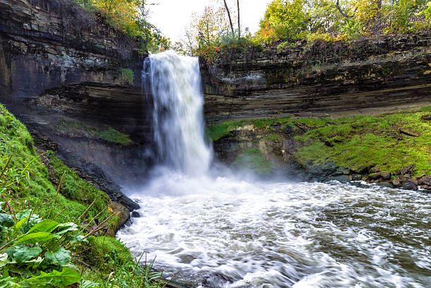 istock Minnehaha Falls Waterfall in Minneapolis 613880884