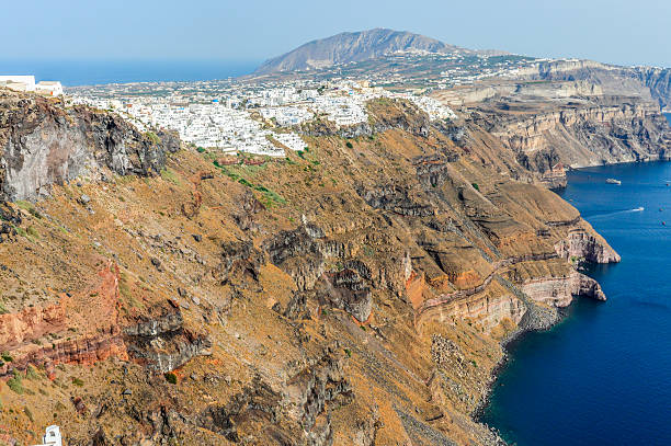 istock Traditional Greek whitewashed architecture on Santorini Island 613888754