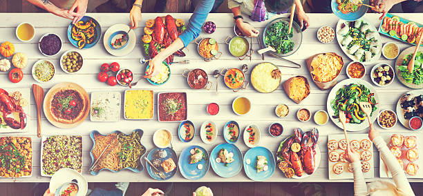 istock Food Festive Restaurant Party Unity Concept 613902780