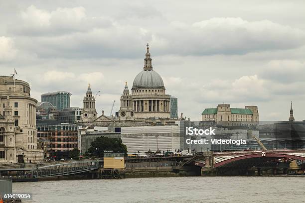 England London Thames River St Pauls Cathedral Stock Photo - Download Image Now - Bridge - Built Structure, Building Exterior, Built Structure