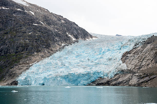 istock Mountain view in Greenland 614024020