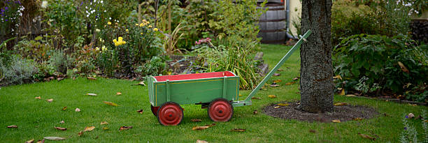istock Garden - Hand cart 614029566