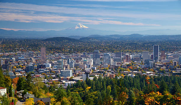 istock Portland Oregon in autumn 614114874