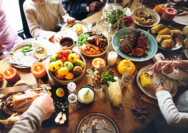 istock People Celebrating Thanksgiving Holiday Tradition Concept 614209548