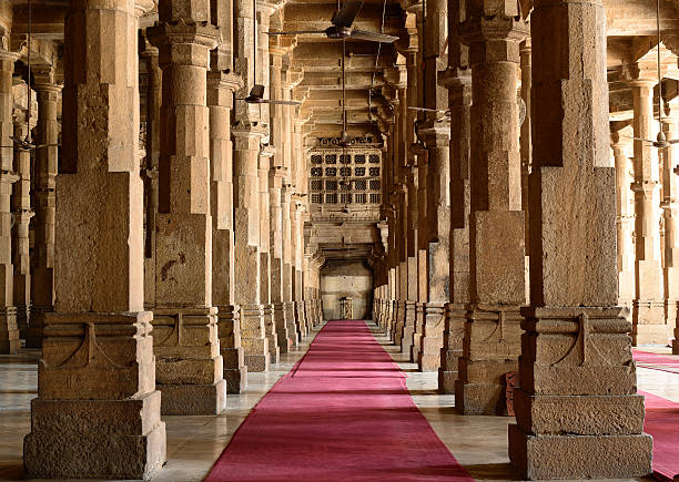 istock Jama Masijd mosque in Ahmedabad 614244018