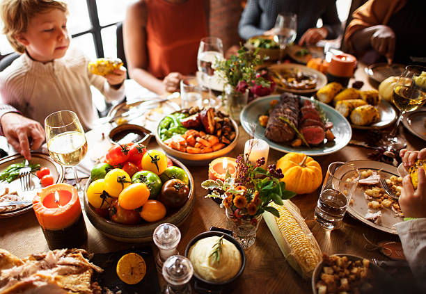 istock People Celebrating Thanksgiving Holiday Tradition Concept 614338016