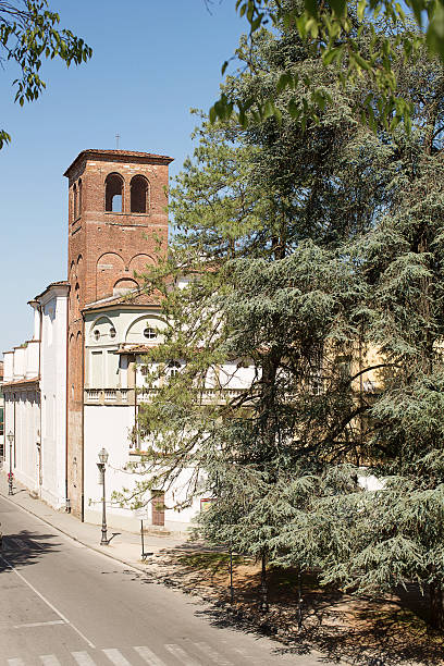 istock Ancient Walled City of Lucca 614346390