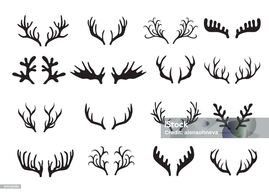 Bois de cerf mis isolé sur fond blanc. - clipart vectoriel de Ramure libre de droits