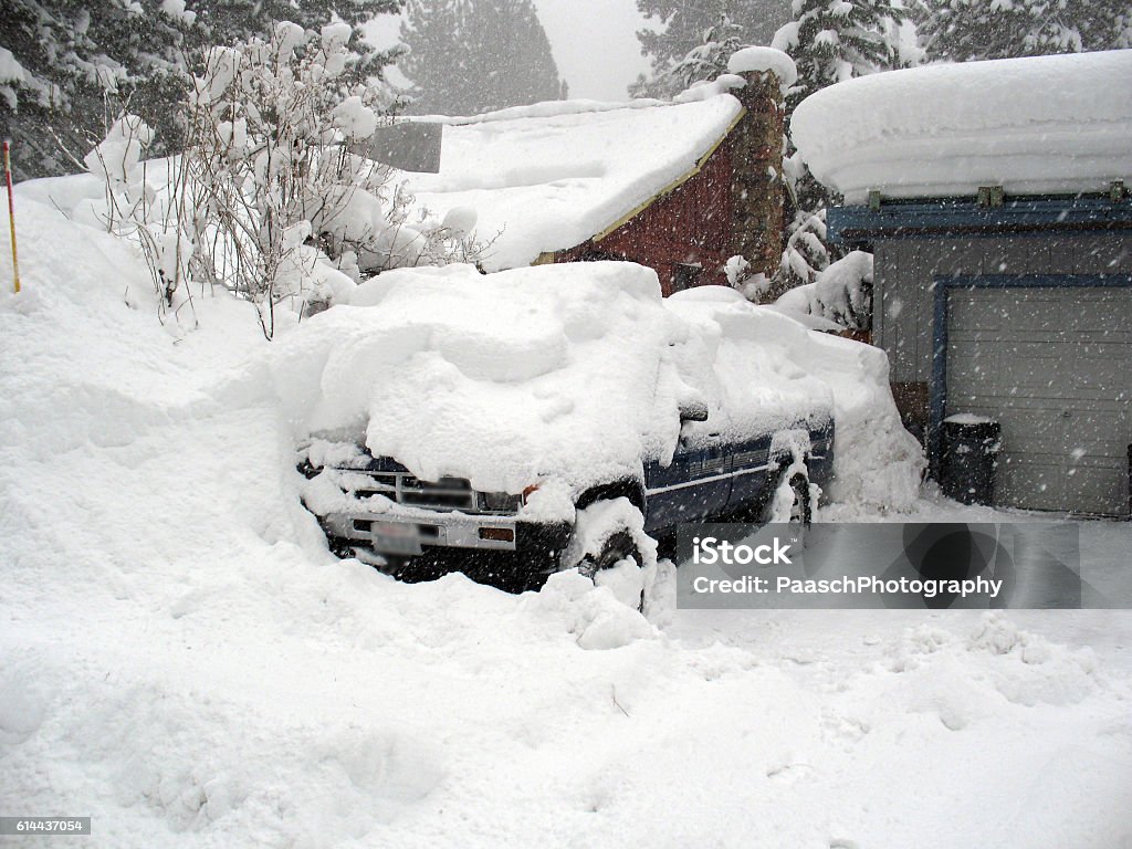 Camión Blizzard - Foto de stock de Ventisca libre de derechos