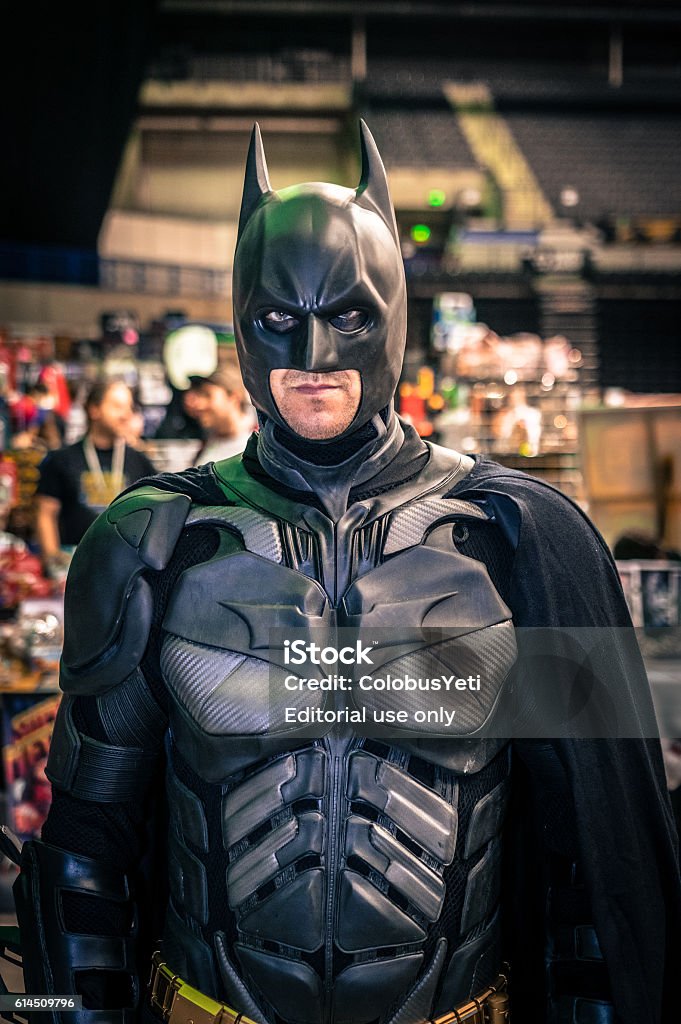 Cosplayer Vestito Da Batman - Fotografie stock e altre immagini di Centro  congressi - Centro congressi, Giornalino a fumetti, Comic-Con - iStock