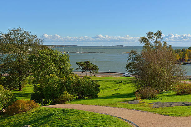 istock Park Kaivopuisto 614635446