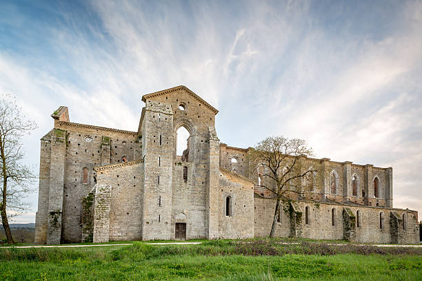 abbey サン galgano 、トスカーナ、イタリア） - cypruss ストックフォトと画像