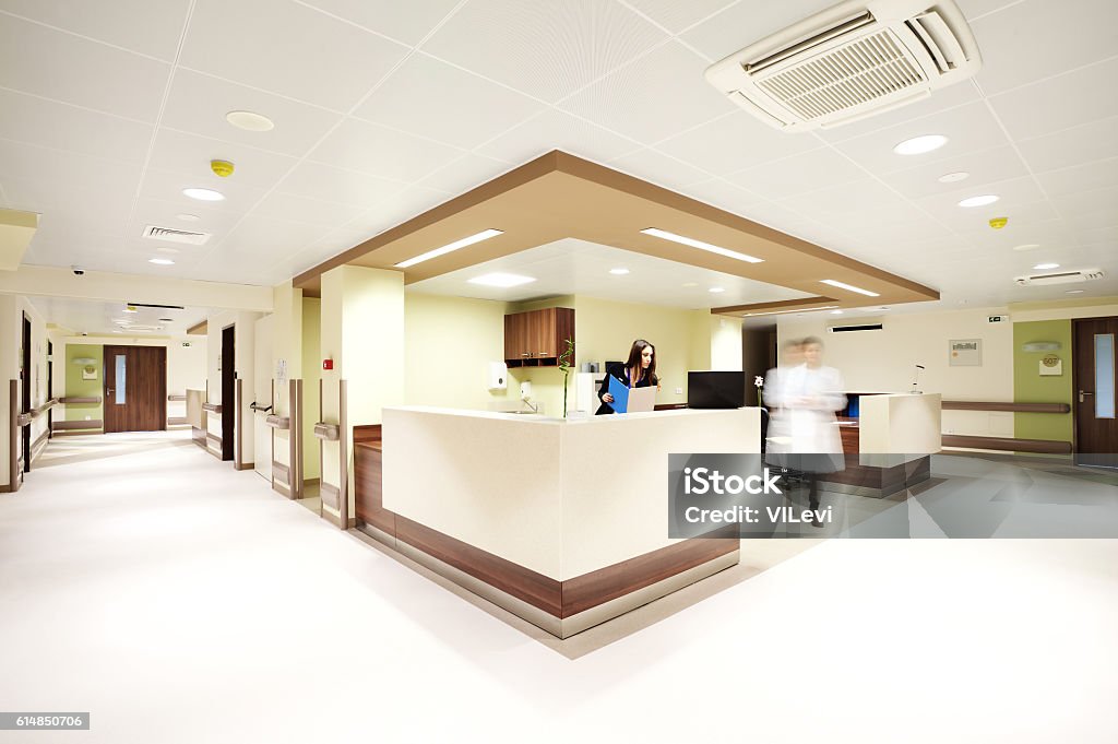 couloir d’accueil de l’hôpital - Photo de Hôpital libre de droits