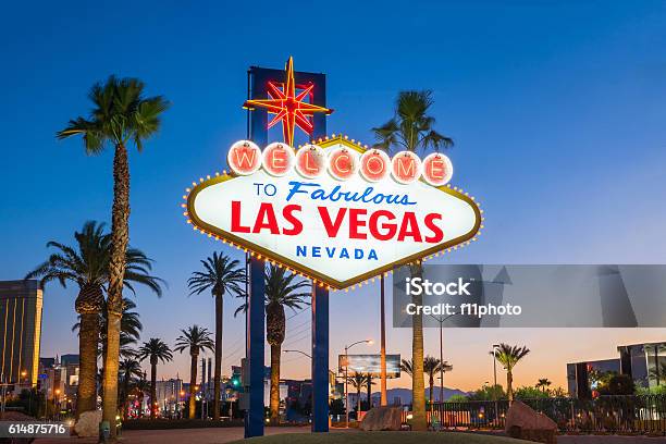 Las Vegas Sign Stock Photo - Download Image Now - Las Vegas, Sign, Night