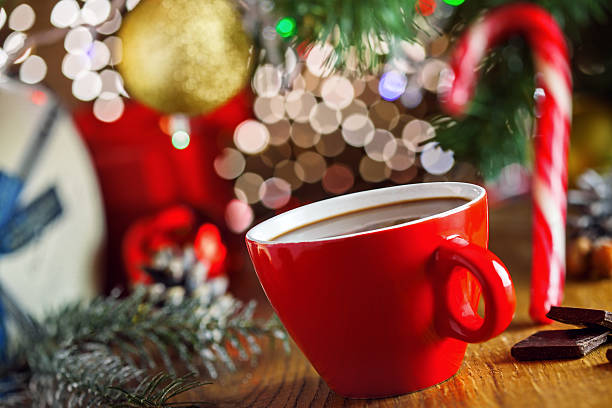 istock Christmas hot chocolate drink 614966378