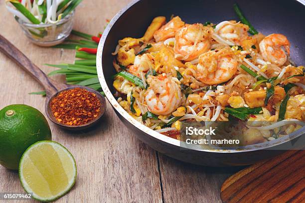 Shrimp Pad Thai Stock Photo - Download Image Now - Pad Thai, Thai Food, Shrimp - Animal