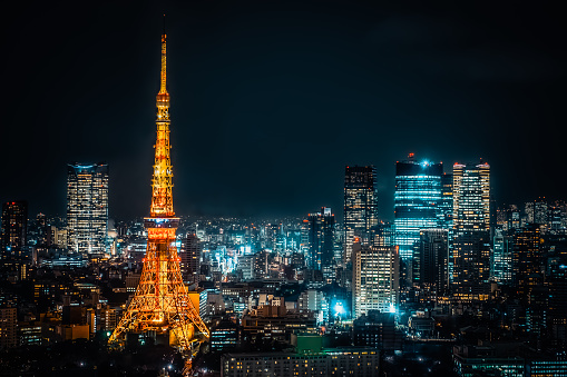 Torre de Tokio . Vista nocturna de la ciudad metropolitana de Tokio photo