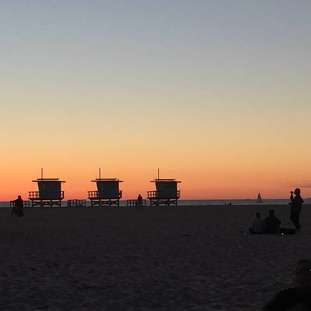 istock Lifeguard Towers on Venice Beach 615238330