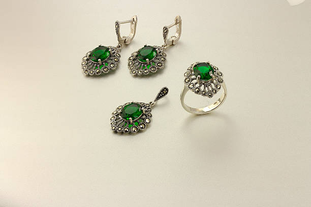 istock Jewelry set with emerald 615275226