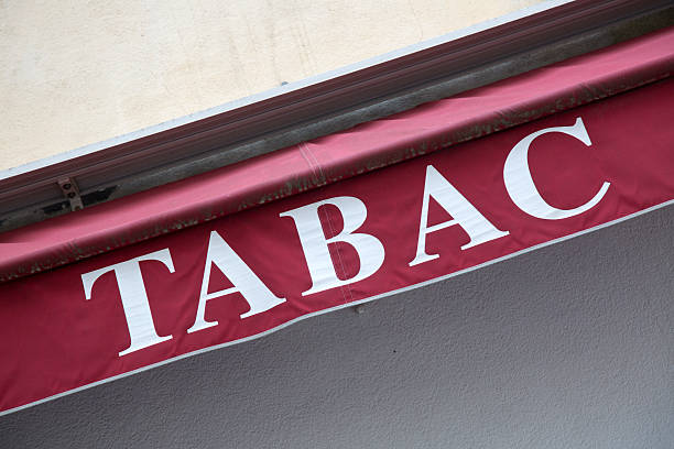 istock Tabac Sign in France 615406282