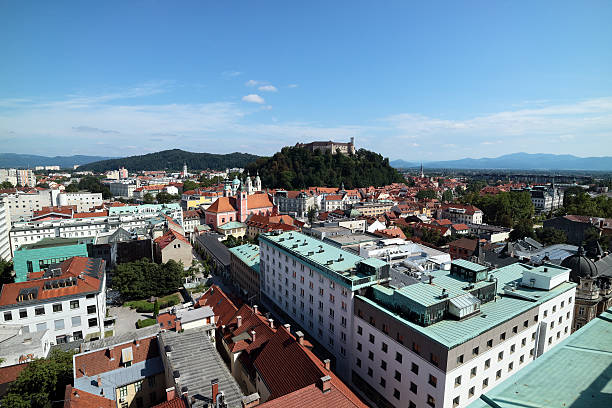 도시 ljubljana - centerfielder 뉴스 사진 이미지