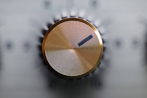 knob with scale