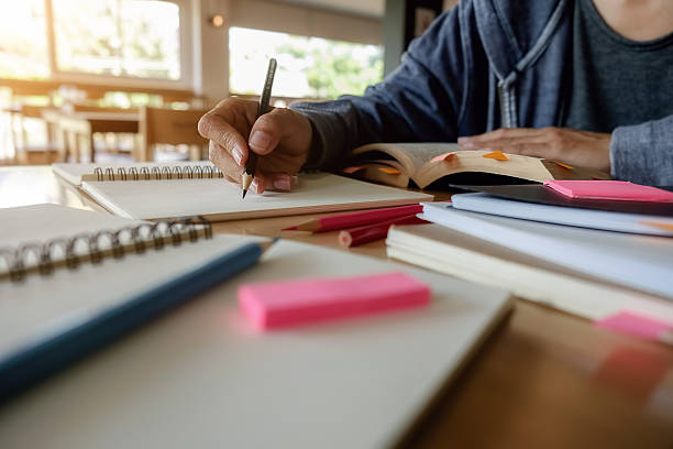 concepto de educación  - scratchpad fotografías e imágenes de stock