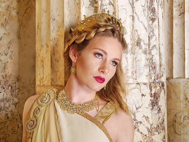 istock Roman woman 615522054
