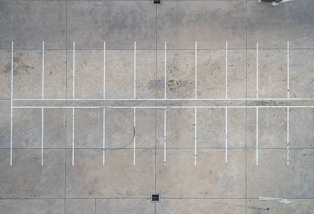 vuoto parcheggi, vista aerea. - sidewalk concrete textured textured effect foto e immagini stock