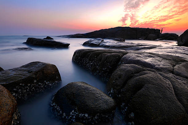 istock Amazing seascape during sunset 615611578