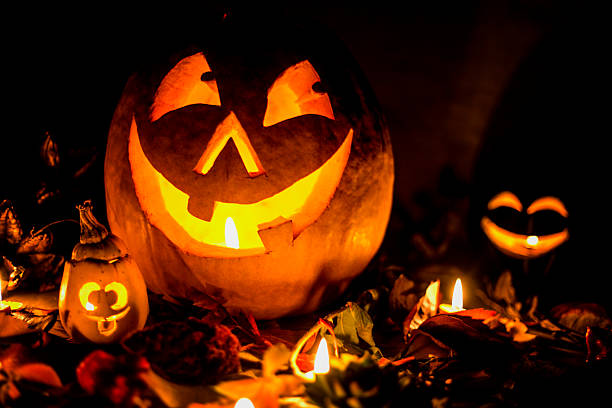 istock Halloween pumpkins face 615708112