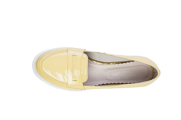 istock spring women's shoes, online store 615748948