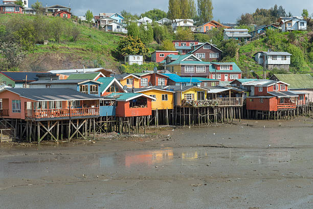istock Houses in Castro, Chile 615812380