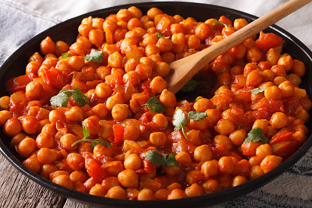 istock Indian food: Chana masala closeup. Horizontal 615817942