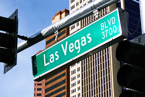 istock Las Vegas Boulevard Sign 615900256