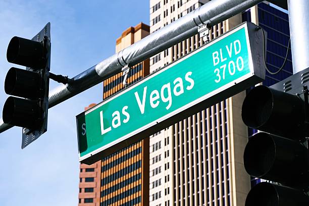 istock Las Vegas Boulevard Sign 615900390