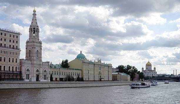 istock View of Moscow river 615914008