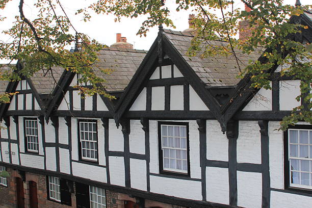 знаменитые здания честера, великобритания - chester england church cathedral tower стоковые фото и изображения