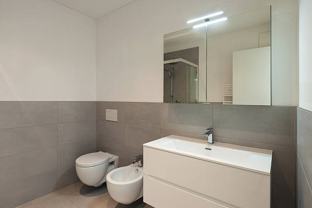 istock Modern bathroom of a new apartment 615994058