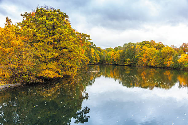 istock Autumn colors in the Frogner Park Oslo 616094468