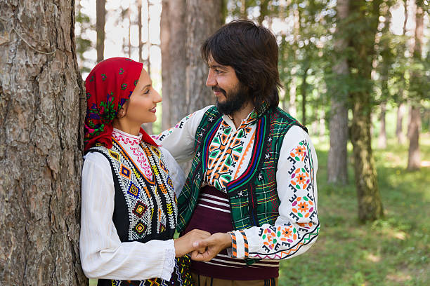 istock Loving couple in Bulgarian costume 616100150