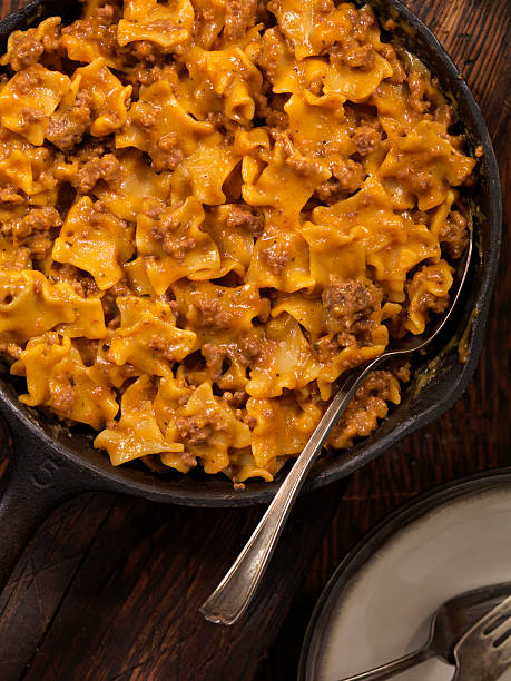 istock Skillet Cheesy Lasagne 616112316