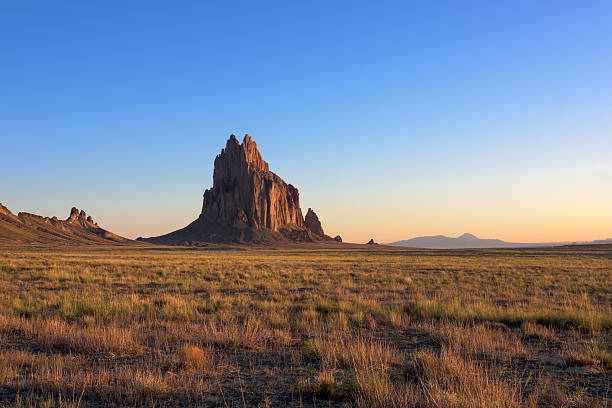 shiprock - dry landscape panoramic grass стоковые фото и изображения