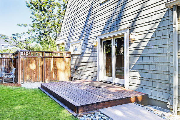 istock Small empty deck in the back yard of a house 616239150