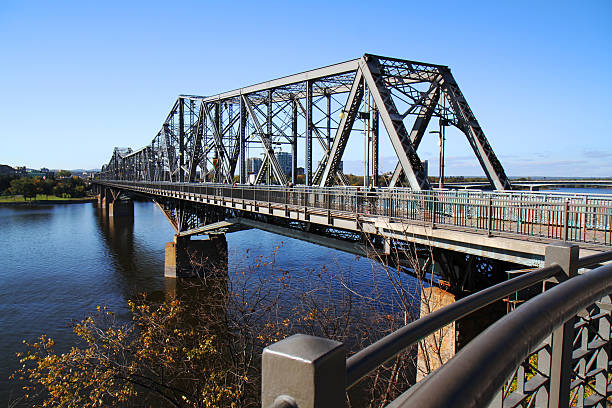 istock The Royal Alexandra Interprovincial Bridge 616868632