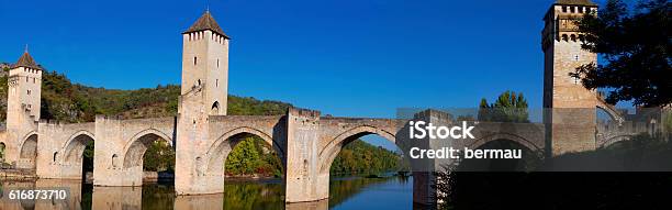 Valentre Bridge Stock Photo - Download Image Now - Arch - Architectural Feature, Architecture, Bridge - Built Structure