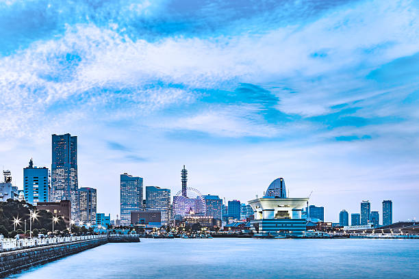 横浜港夜景 - みなとみらい ストックフォトと画像